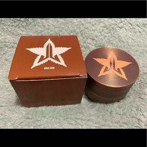 Bronze 🤎🌿 Jeffree Star Cosmetics Grinder